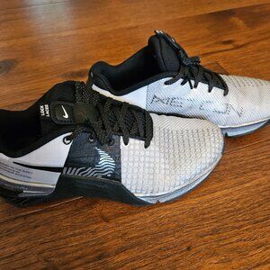 Nike Womens Metcon 8 Premium Size 7.5 NWOT